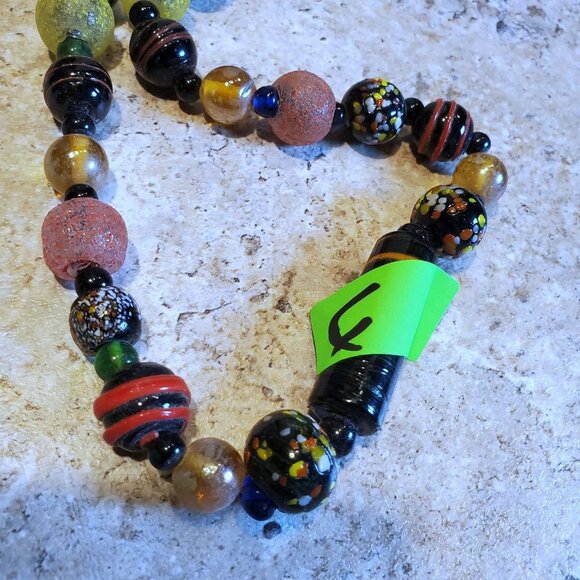 India Artisan Vintage 90s Glass Beads Black Multi Necklace OOAK Style F - Picture 14 of 14